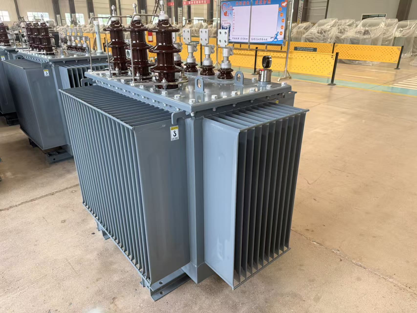 SYHF inicia produção de transformadores imersos em óleo SM-630kVA10(6)-0,4 com protocolos de teste rigorosos